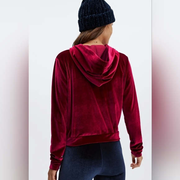 Fabletics velour hoodie size Large - Picture 2 of 3